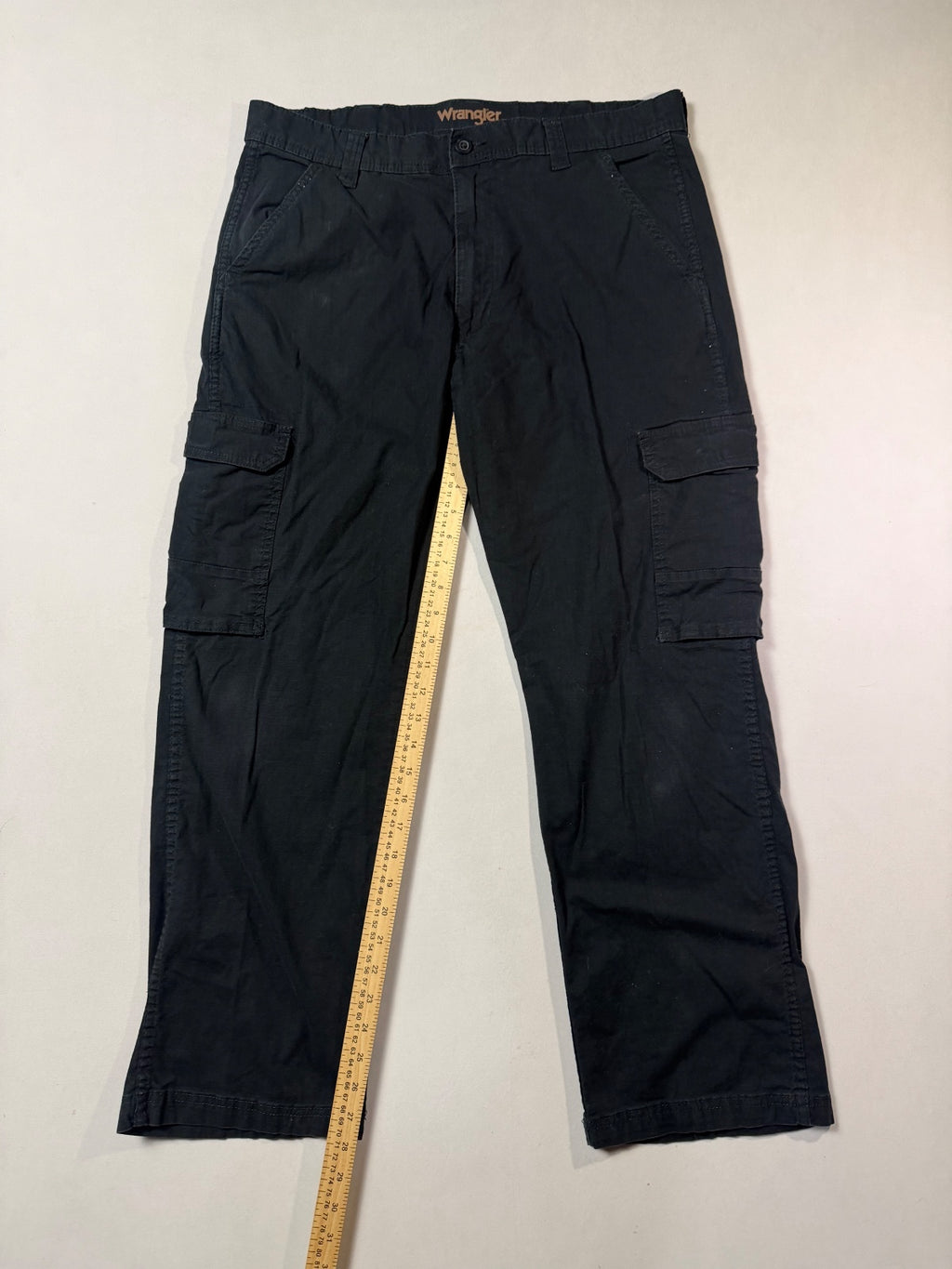 Wrangler Black Cargo Pants 34x30